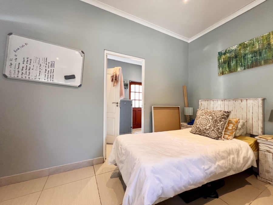 4 Bedroom Property for Sale in Myburgh Park Western Cape